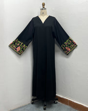 Middle East Dubai Women's Embroidery Embroidery Robe Fashion Outerwear