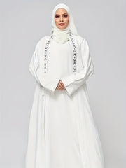 White Dress And Robe 2-piece Set With A Mesh Hijab